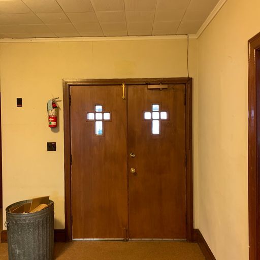 More Photos Of 830 Church St, Kings Mountain Religious Facility For Lease