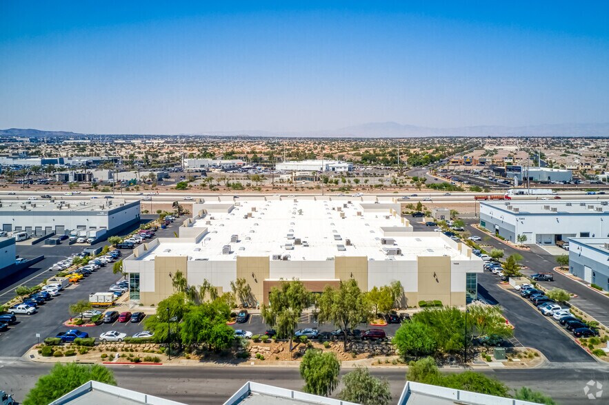 More Photos Of 7485 Commercial Way, Henderson Warehouse For Lease