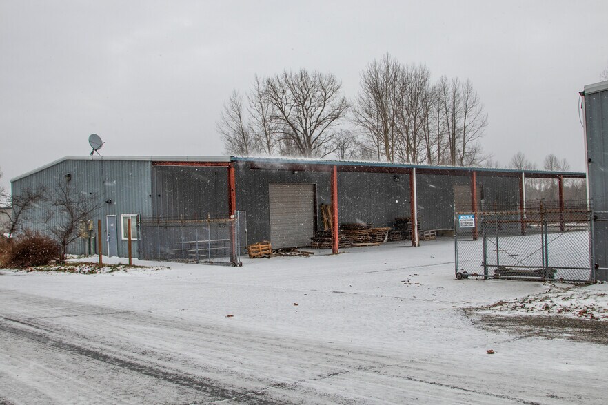 More Photos Of 2445 Salashan Loop, Ferndale Industrial For Lease