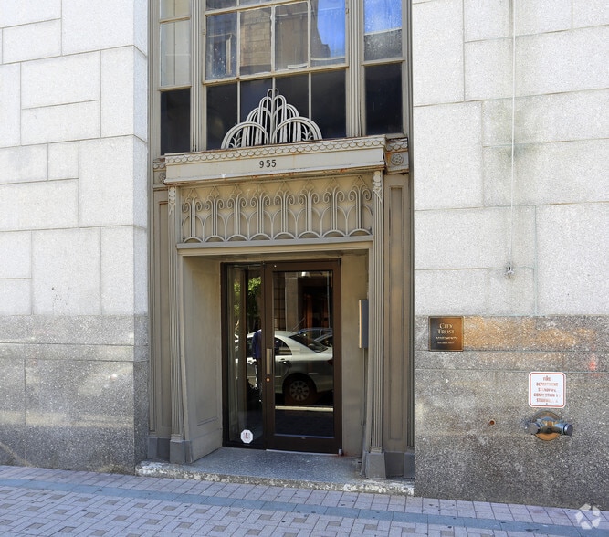 More Photos Of 955 Main St, Bridgeport Apartments For Lease