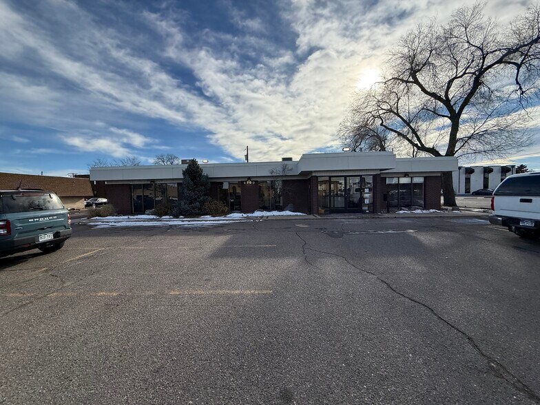More Photos Of 5700 E Evans Ave, Denver Showroom For Lease