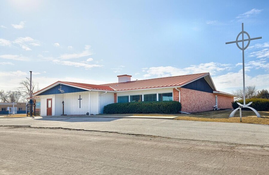 More Photos Of 22952 141st Dr, Bouton Religious Facility For Sale