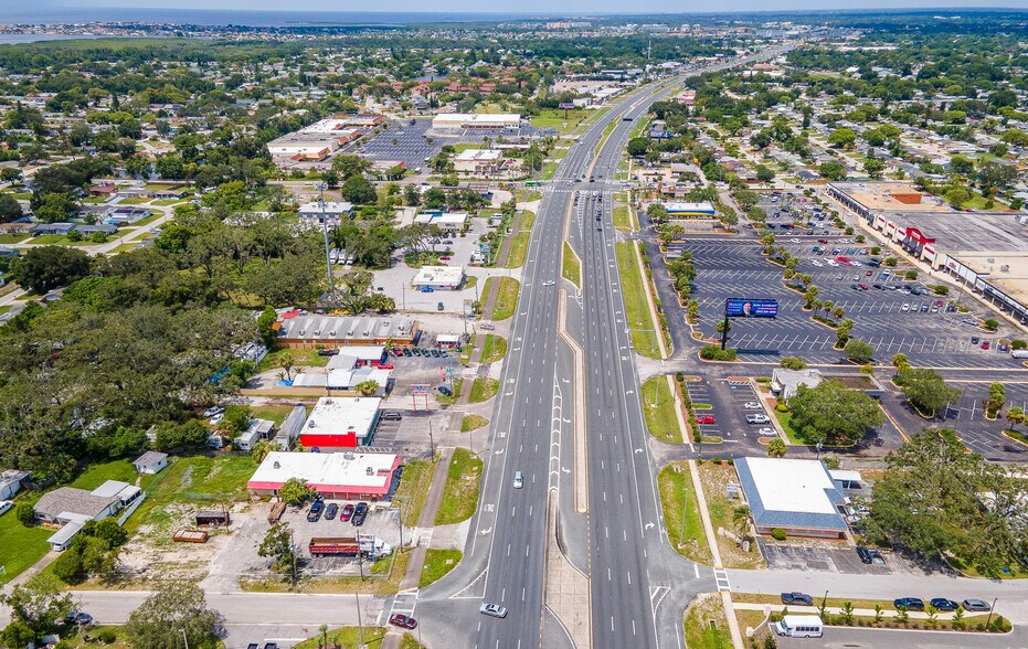 More Photos Of 3307 US-19 Hwy, Holiday Land For Lease