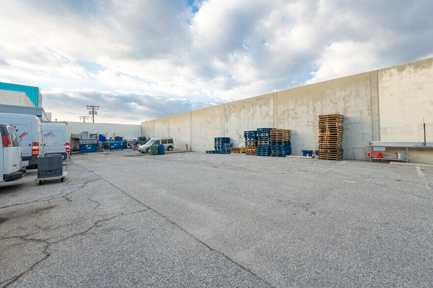 More Photos Of 429 S Palm Ave, Alhambra Food Processing For Sale