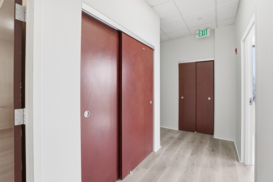 More Photos Of 2925 Lord Baltimore Dr, Windsor Mill Medical For Lease