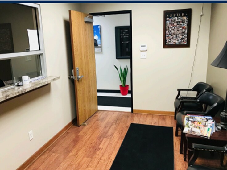 More Photos Of 2614 Industrial Ln, Conroe Warehouse For Sale