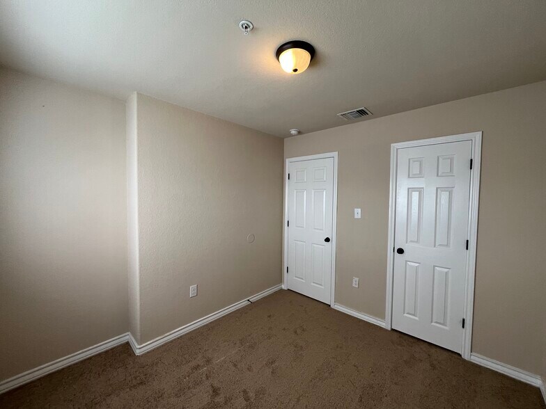 More Photos Of 6309 Attucks Ln, San Antonio Multifamily For Sale