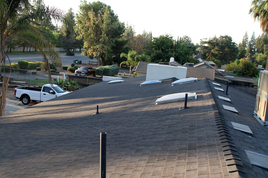 More Photos Of 1636 S Clovis Ave, Fresno Specialty For Sale