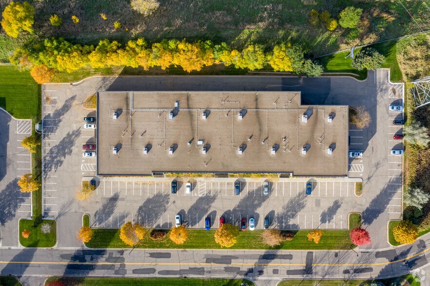 More Photos Of 410-424 N Hayward Ave, Oakdale Unknown For Lease