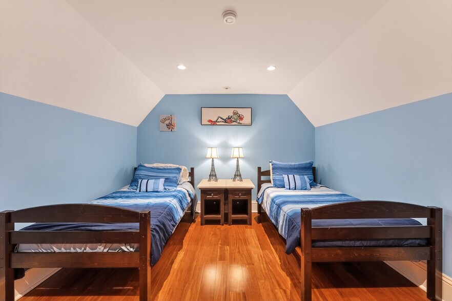 More Photos Of 78 Todds Point Rd, Dufferin Parish Specialty For Sale