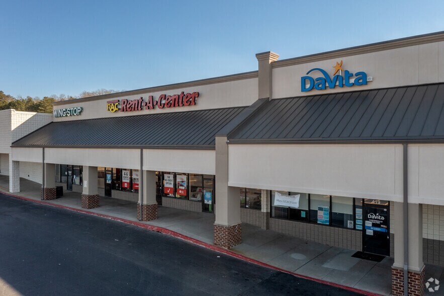 More Photos Of 443 Main St, Cartersville Unknown For Lease