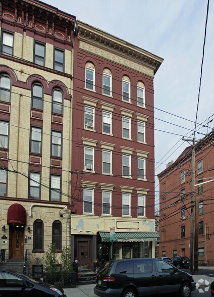 More Photos Of 746 Park Ave, Hoboken Storefront Retail Residential For Lease