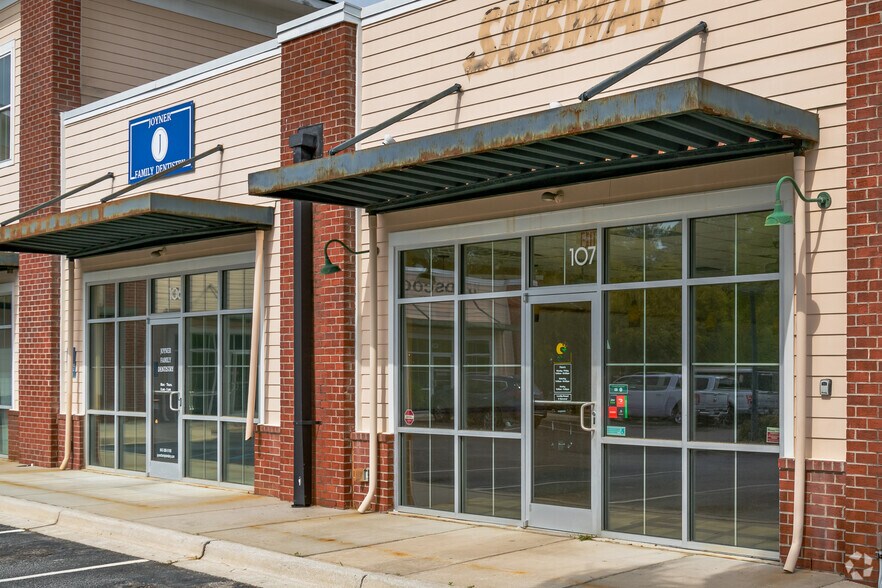 More Photos Of 2030 Wambaw Crk, Charleston Storefront Retail Office For Sale