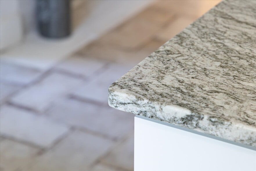 More Photos Of 667 Hustle Rd, Hustle Winery Vineyard For Sale