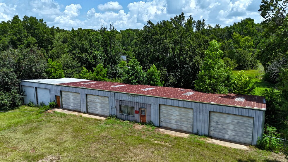 More Photos Of 15585 Hwy 175 E, Poynor Industrial For Sale