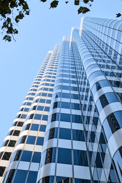 Primary Photo Of One Front St, San Francisco Office For Lease