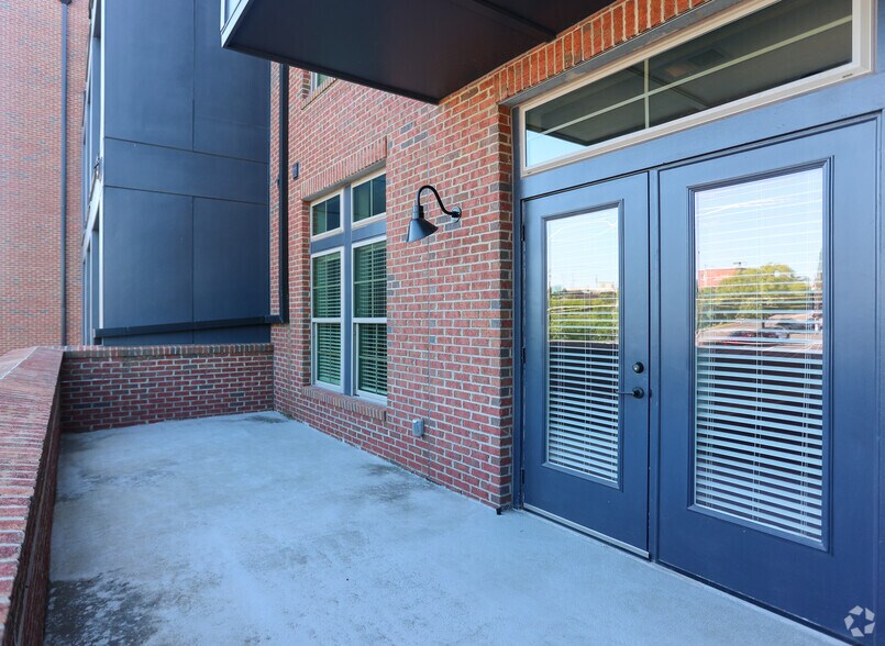 More Photos Of 201 N Church St, Mooresville Apartments For Lease