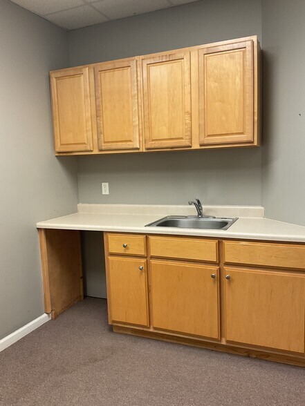 More Photos Of 157 Garrett Way NW, Milledgeville Self Storage For Lease