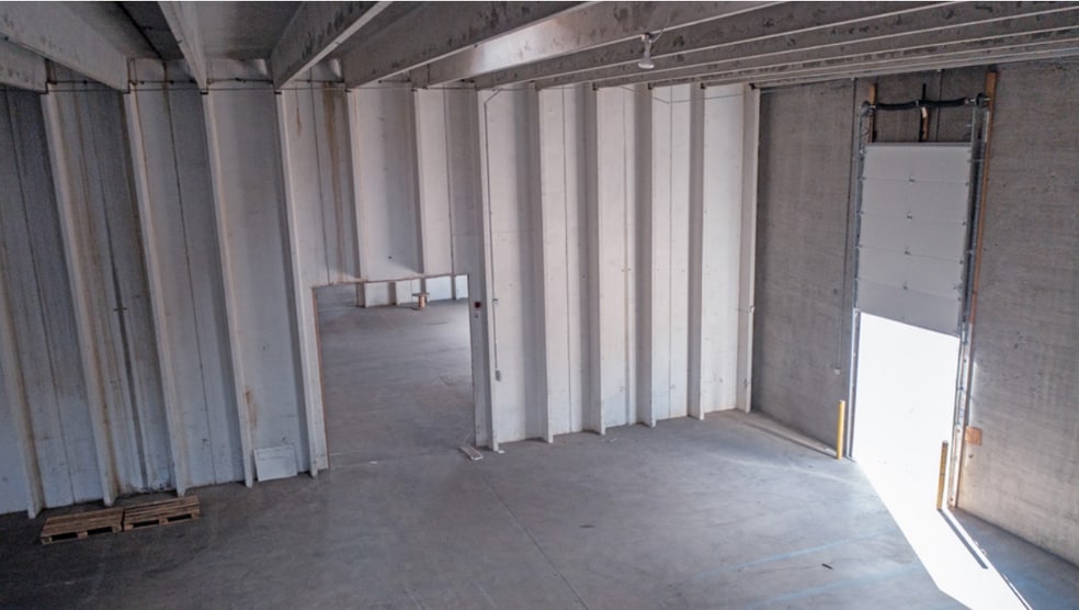 More Photos Of 2153 S Wabash St, Denver Warehouse For Lease