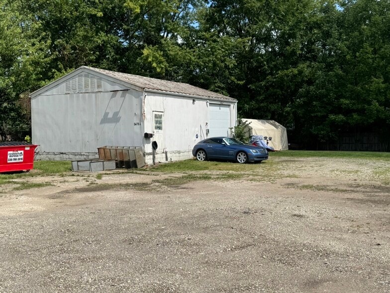 More Photos Of 1475 Massillon Rd, Akron Convenience Store For Sale