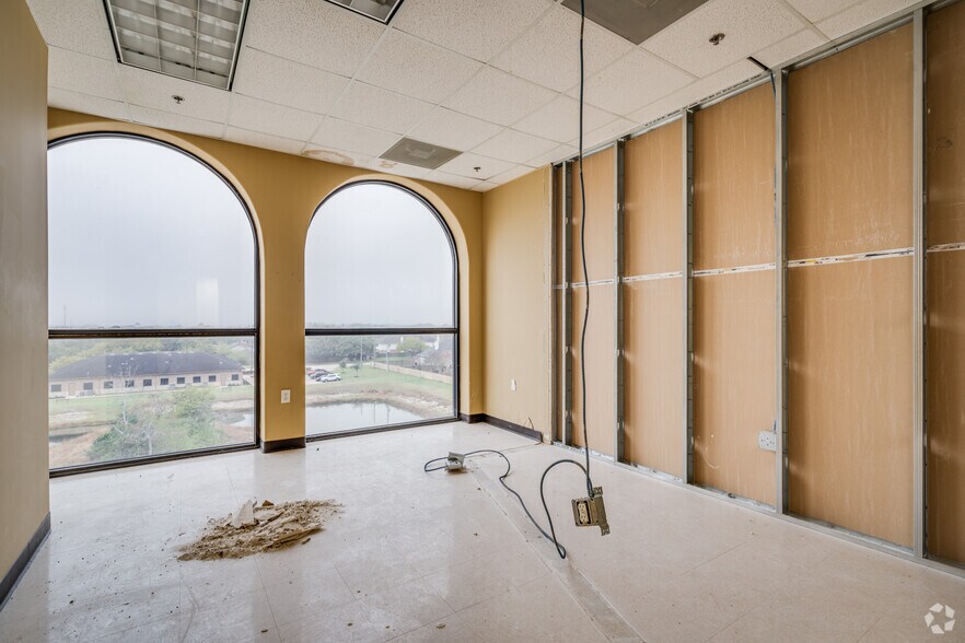 Photo of 4th Floor Ste 406