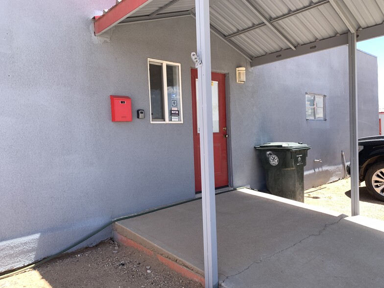 Primary Photo Of 3890 Sunshine Dr, Kingman Self Storage For Lease