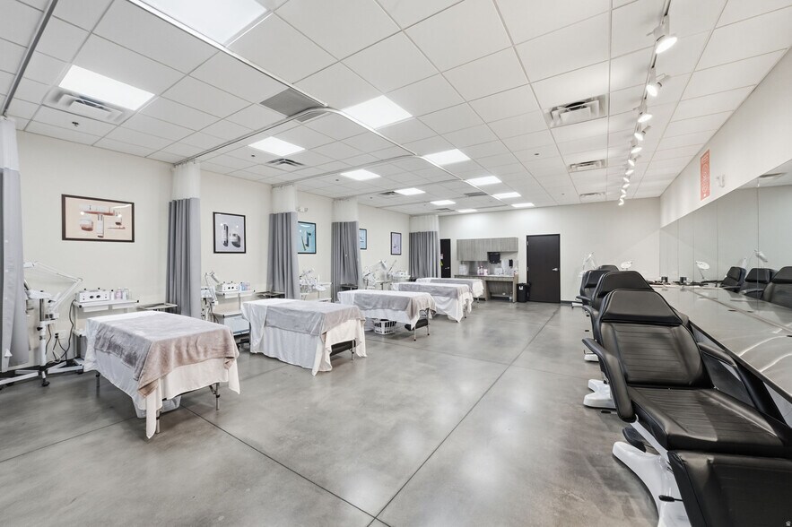 More Photos Of 483 W 2310 N, Provo Specialty For Sale