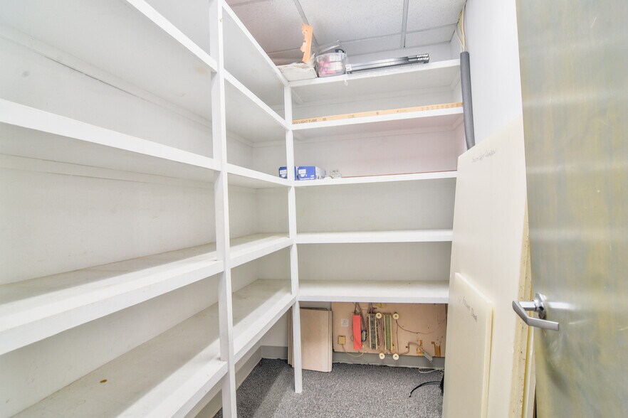 More Photos Of 3275 66th St N, Saint Petersburg Medical For Sale