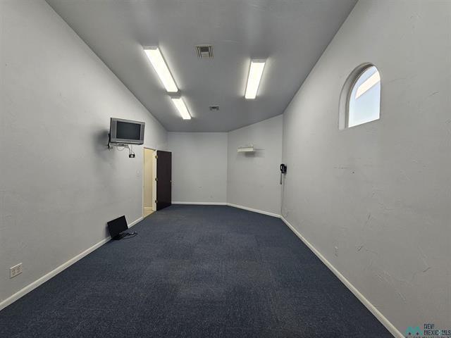 More Photos Of 107 S 14th St, Artesia Showroom For Sale