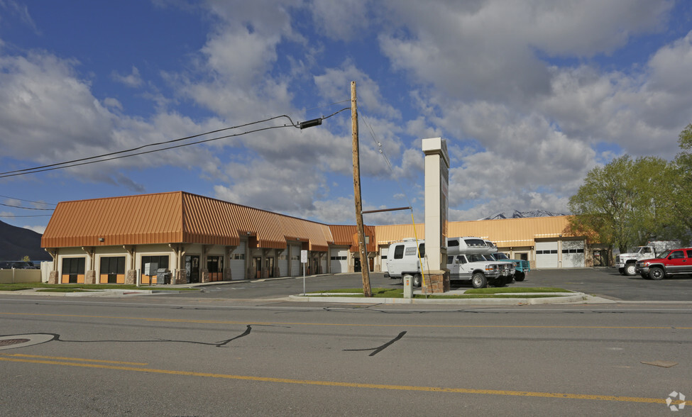 Primary Photo Of 1500-1522 S Daniels Rd, Heber City Showroom For Lease