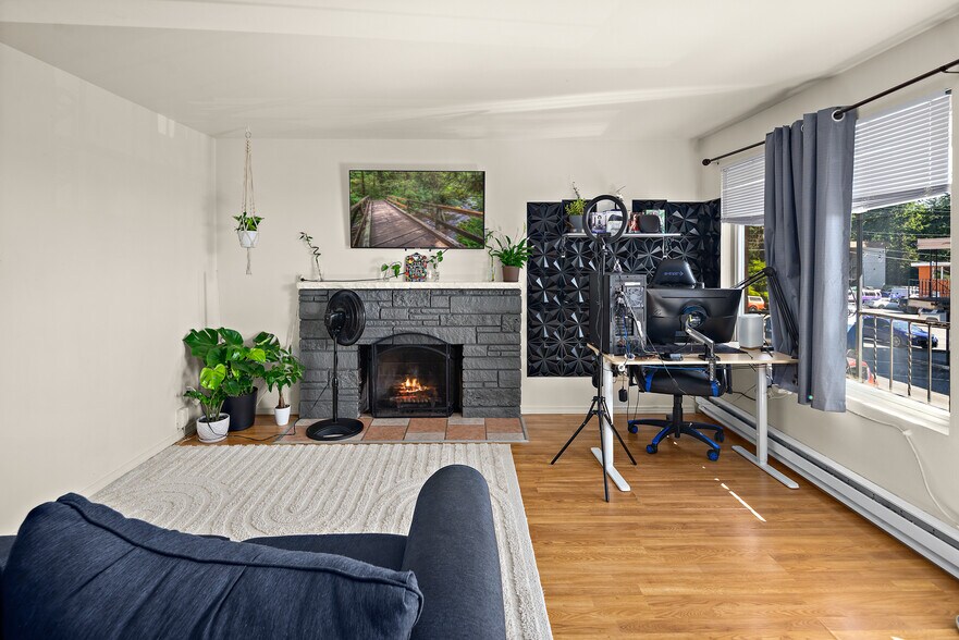 More Photos Of 6630 202nd St SW, Lynnwood Apartments For Sale