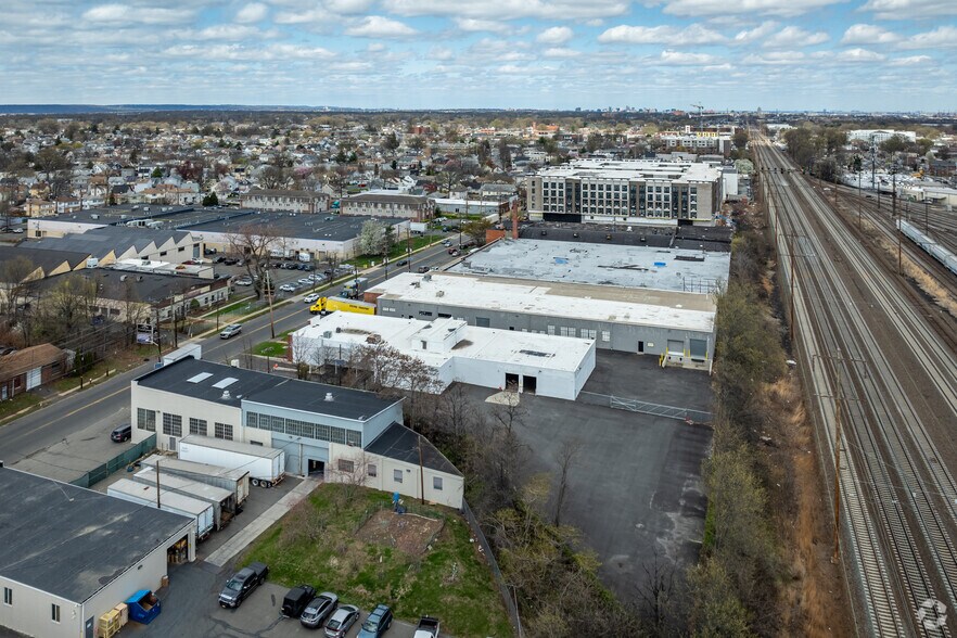 More Photos Of 1153 W Elizabeth Ave, Linden Warehouse For Lease