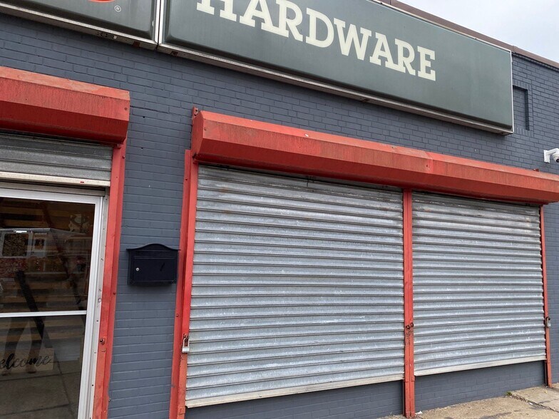 More Photos Of 5503-5505 Reisterstown Rd, Baltimore Freestanding For Lease