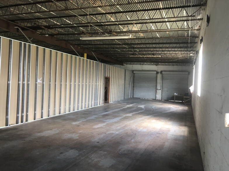 More Photos Of 1139 E 3rd St, Jackson Warehouse For Lease