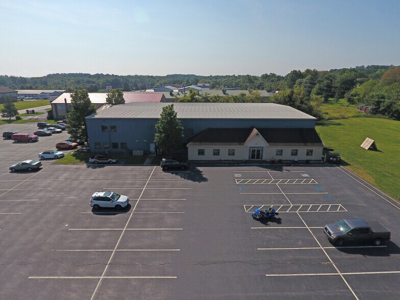 More Photos Of 3003 Elizabethtown Rd, Hershey Health Club For Lease