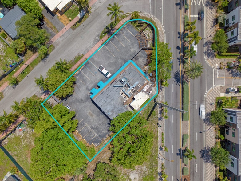 More Photos Of 601 NW 22nd Rd, Fort Lauderdale Restaurant For Sale