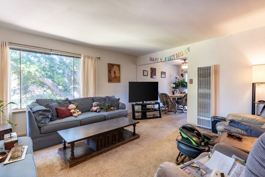 More Photos Of 1110 Allerton St, Redwood City Apartments For Sale