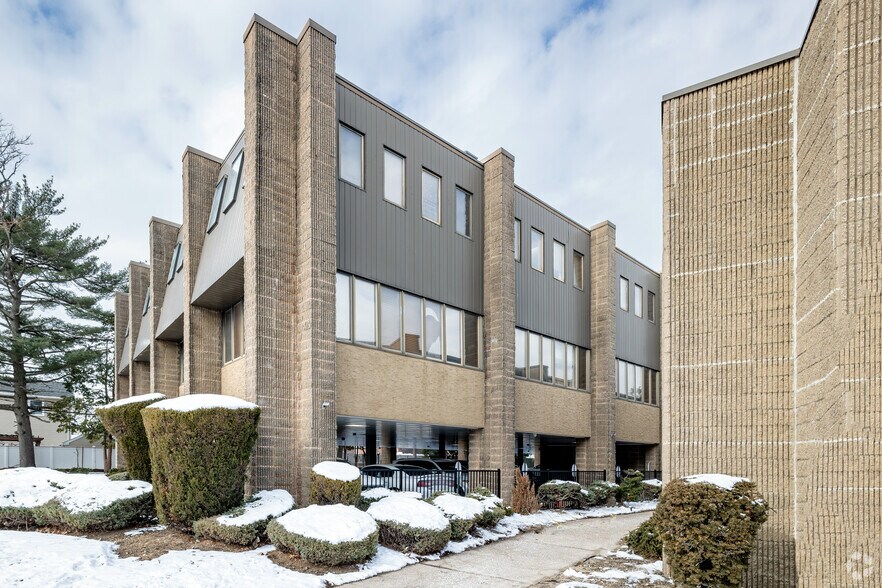 More Photos Of 1575 Hillside Ave, New Hyde Park Medical For Sale