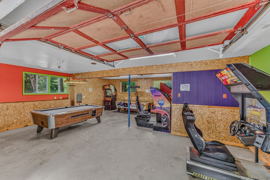 More Photos Of 218 US Route 3, Lincoln Hospitality For Sale
