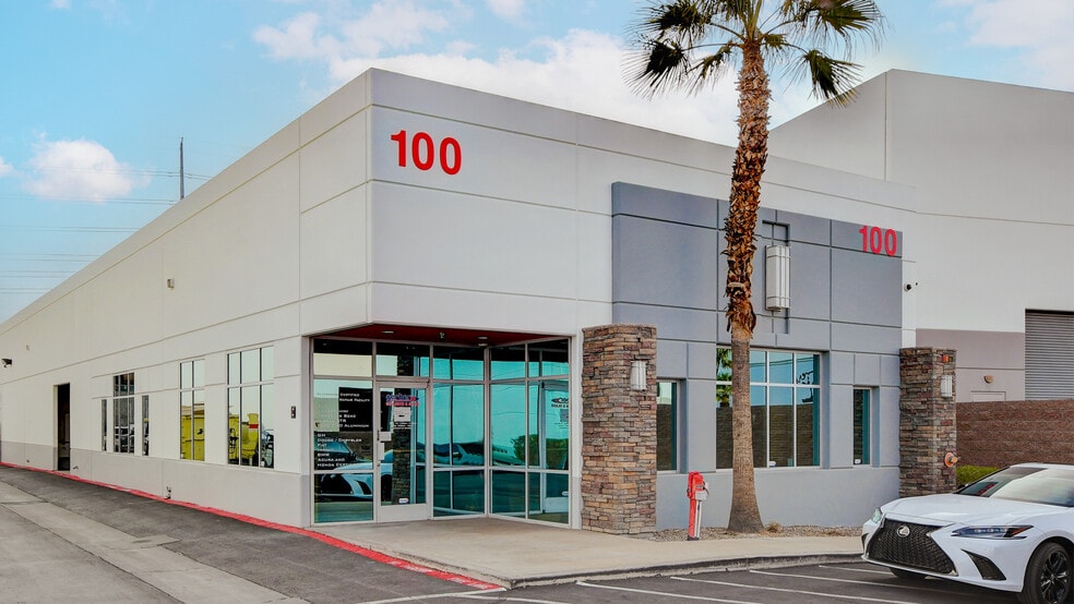 More Photos Of 102 Corporate Park Dr, Henderson Warehouse For Lease