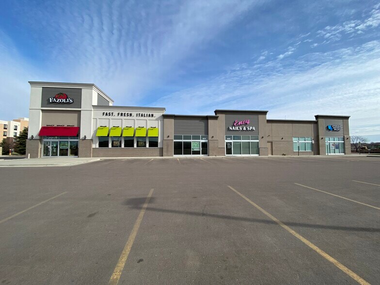 Primary Photo Of 4200-4300 W Empire Pl, Sioux Falls Storefront For Lease