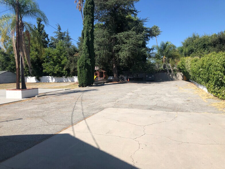 More Photos Of 1143 N Lake Ave, Pasadena Medical For Lease