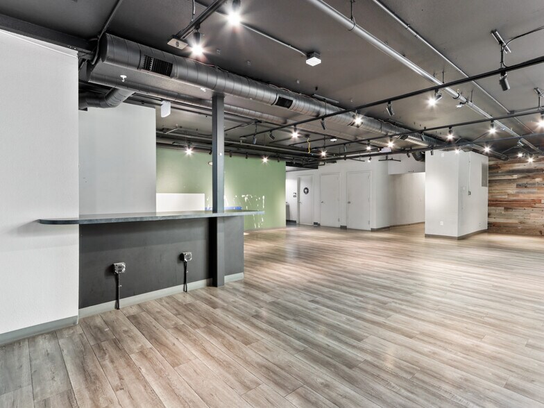 More Photos Of 1020 11th St, Sacramento Office For Lease