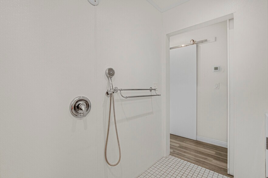 More Photos Of 661 W Riggin St, Monterey Park Apartments For Sale