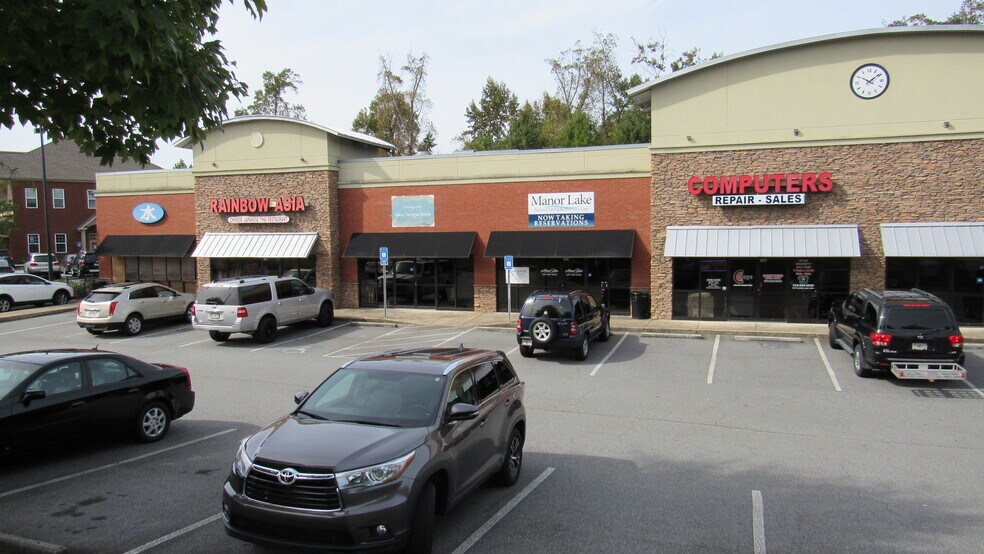More Photos Of 3725 Sixes Rd, Canton Storefront For Lease