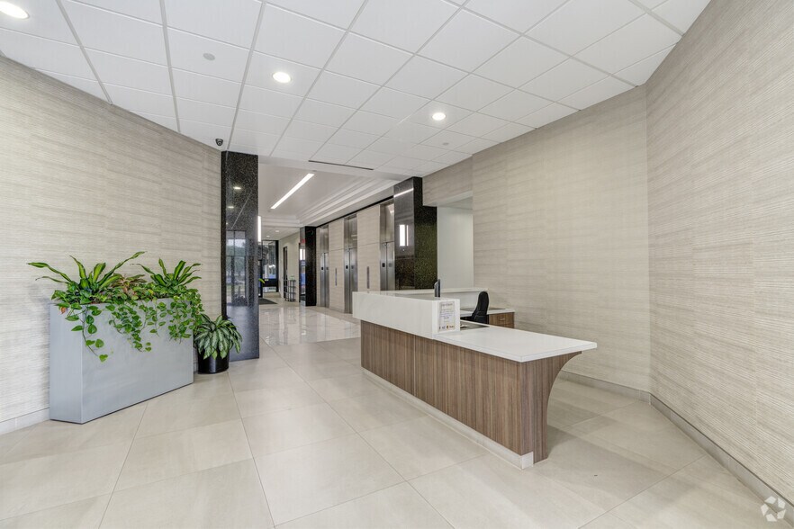 More Photos Of 7600 W Tidwell Rd, Houston Office For Lease