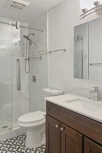 More Photos Of 459 Stow Ave, Oakland Apartments For Sale