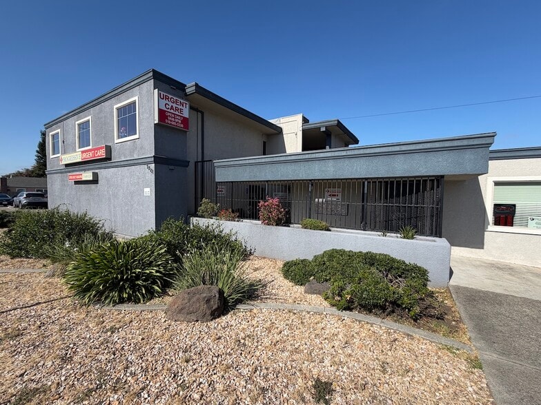 Primary Photo Of 22101 Redwood Rd, Castro Valley Medical For Lease