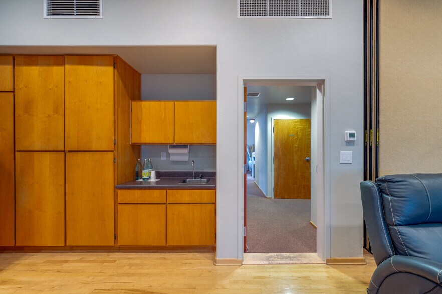 More Photos Of 3838 E Fort Lowell Rd, Tucson Medical For Sale
