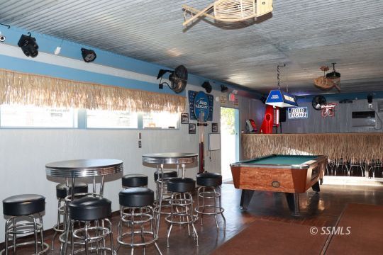 More Photos Of 6540 Wofford Blvd, Wofford Heights Bar For Sale